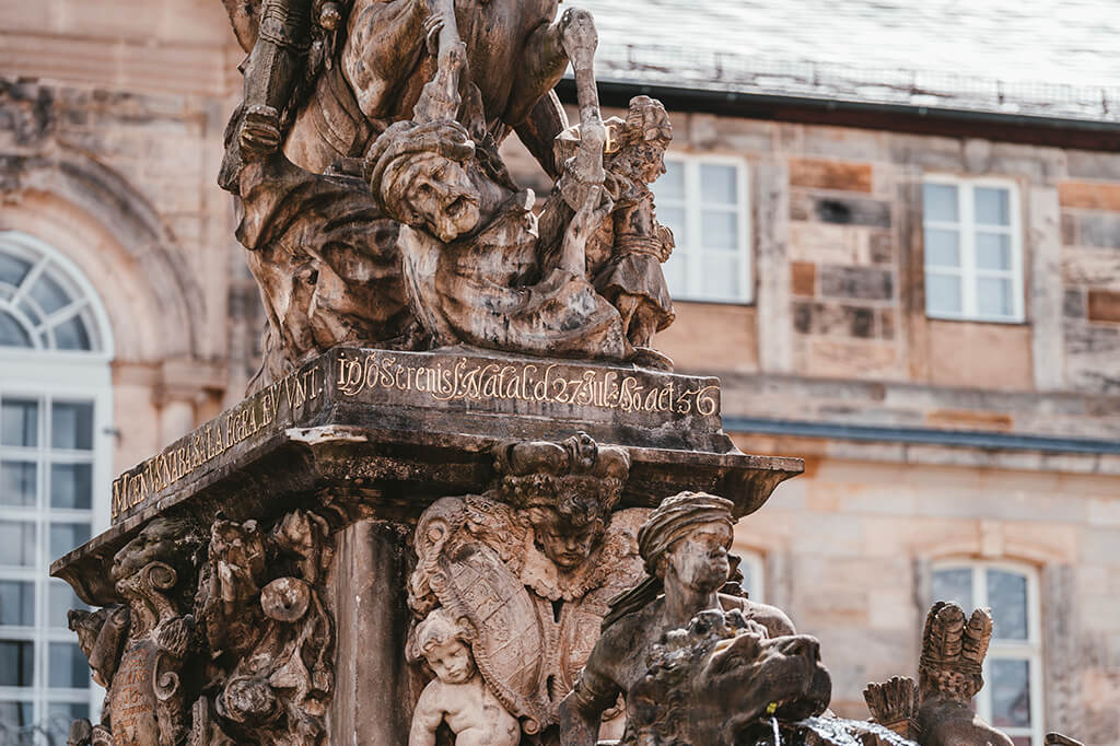 Brunnen vor dem Neuen Schloss, Foto: Frank Albrecht, shotaspot.de