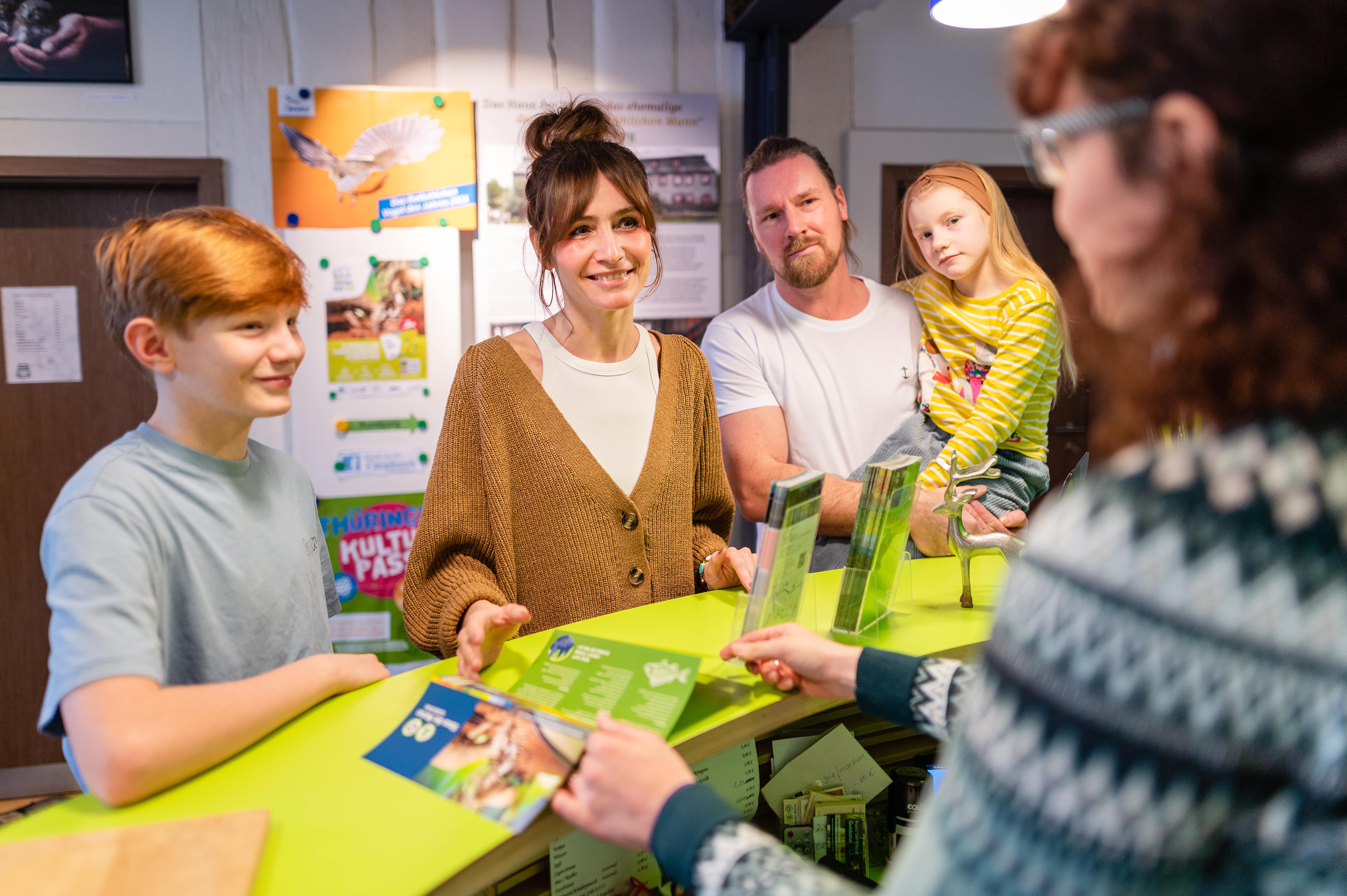 Foyer Haus der Natur, Foto: ©Regionalverbund Thüringer Wald e.V. / Christopher Schmid