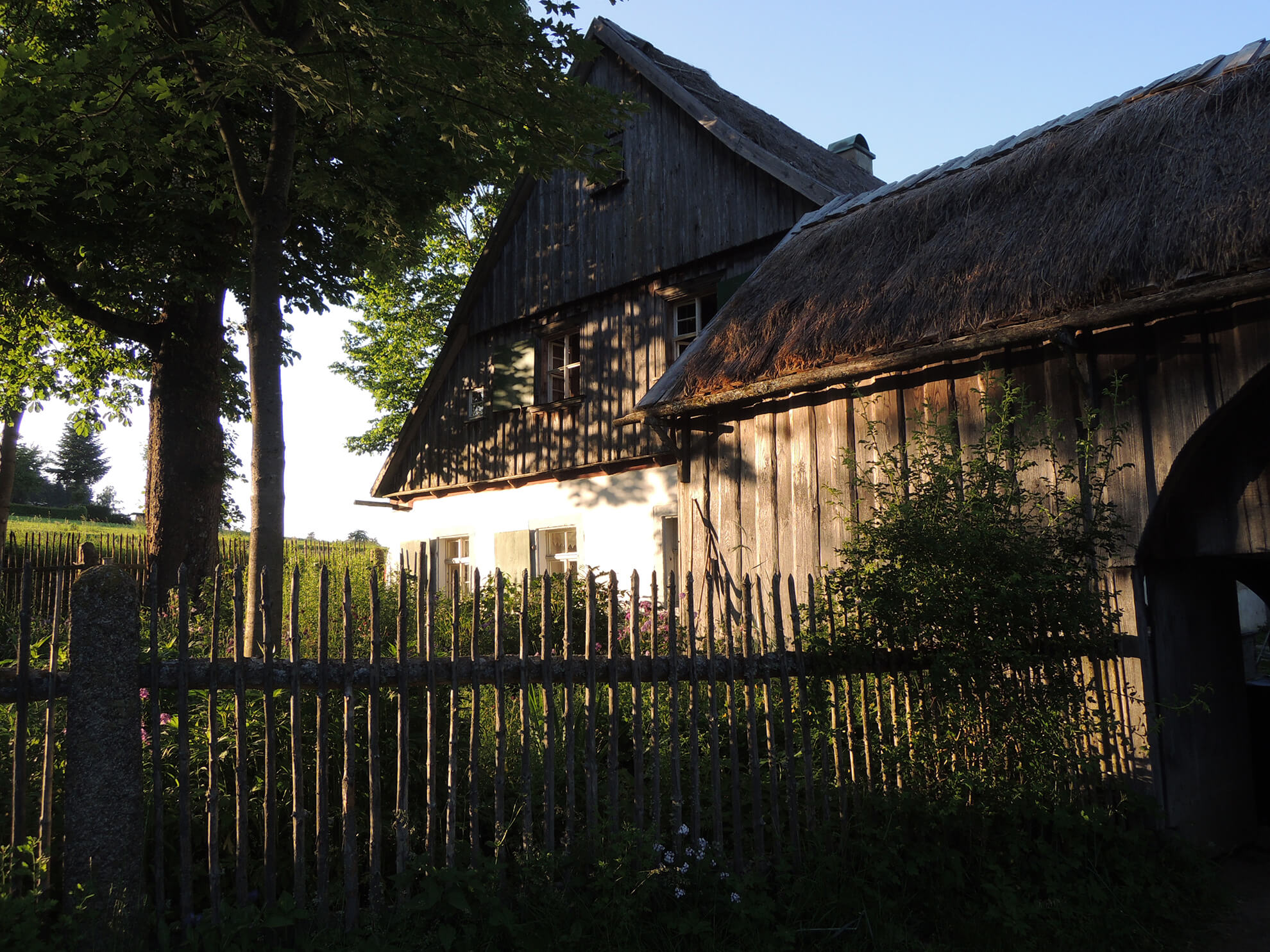 Strohgedeckter Dietelhof in dem Bauernhofmuseum, Foto: Archiv Oberfränkisches Bauernhofmuseum