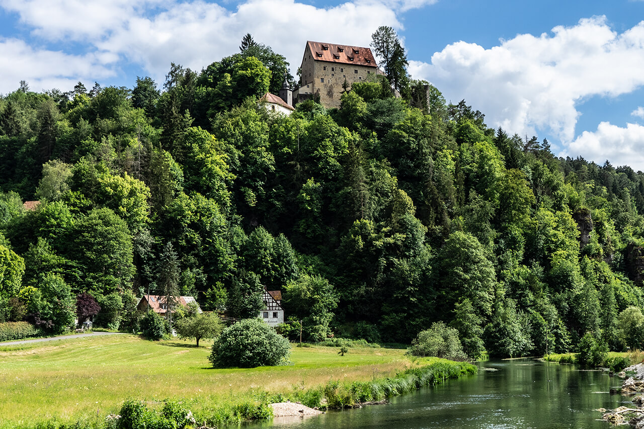 Burg Rabeneck, Foto: Frank Albrecht / shotaspot.de