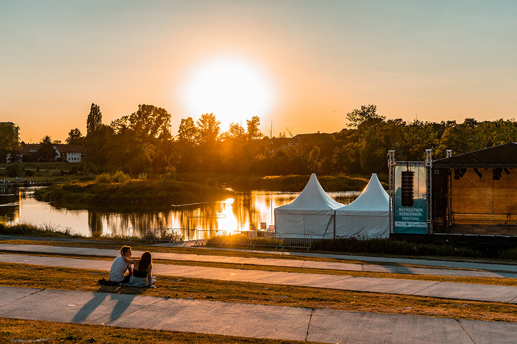 Sommer in der City - Bayreuths vielleicht schönste Seiten: die Wilhelminenaue