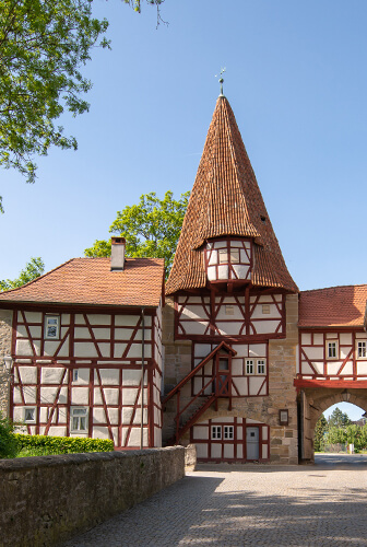 Rödelseer Tor – das Wahrzeichen Iphofens, Foto: Tourist Information Iphofen / Michael Koch